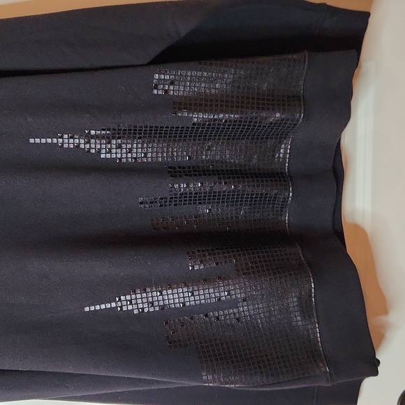 NWT Kate Spade Empire State Building Black Sweatshirt Size L, Pristine - Picture 10 of 12